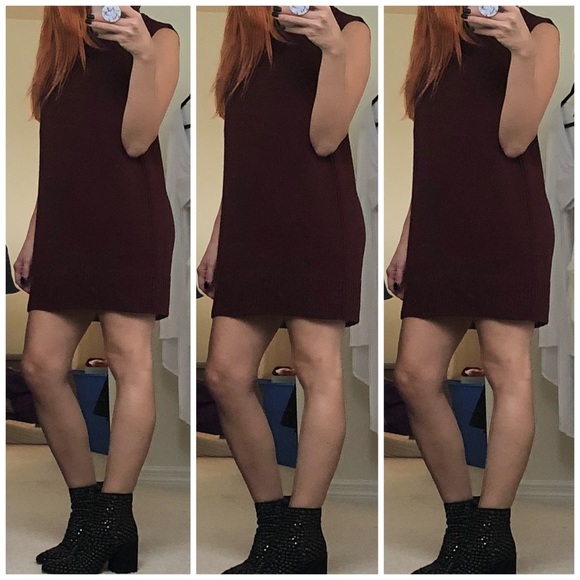 Oversized Burgundy turtleneck sweater red dress 🔥 - Picture 2 of 6
